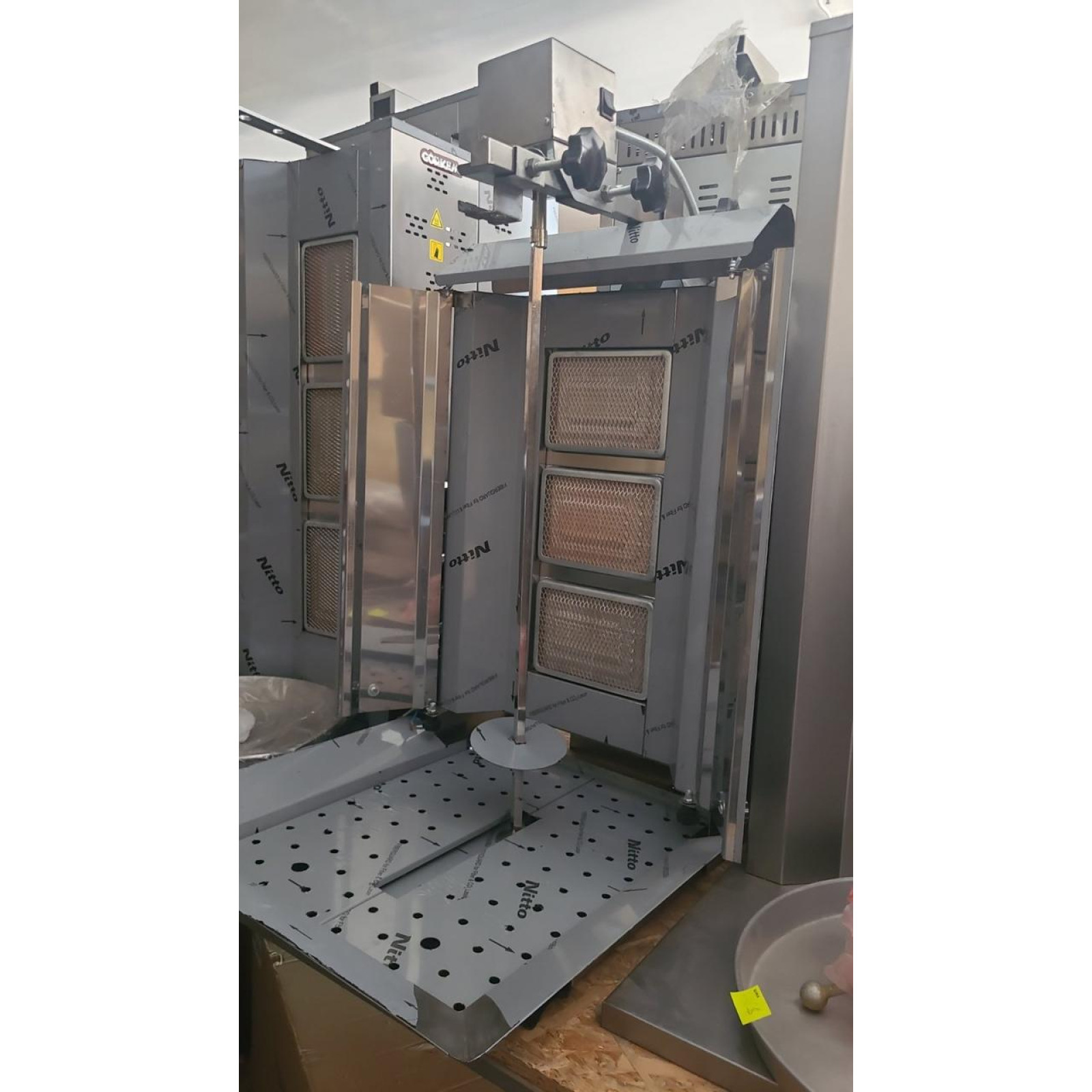Аппарат для шаурмы шаурма газовый с мотором  Görkem GDO 30 LPG