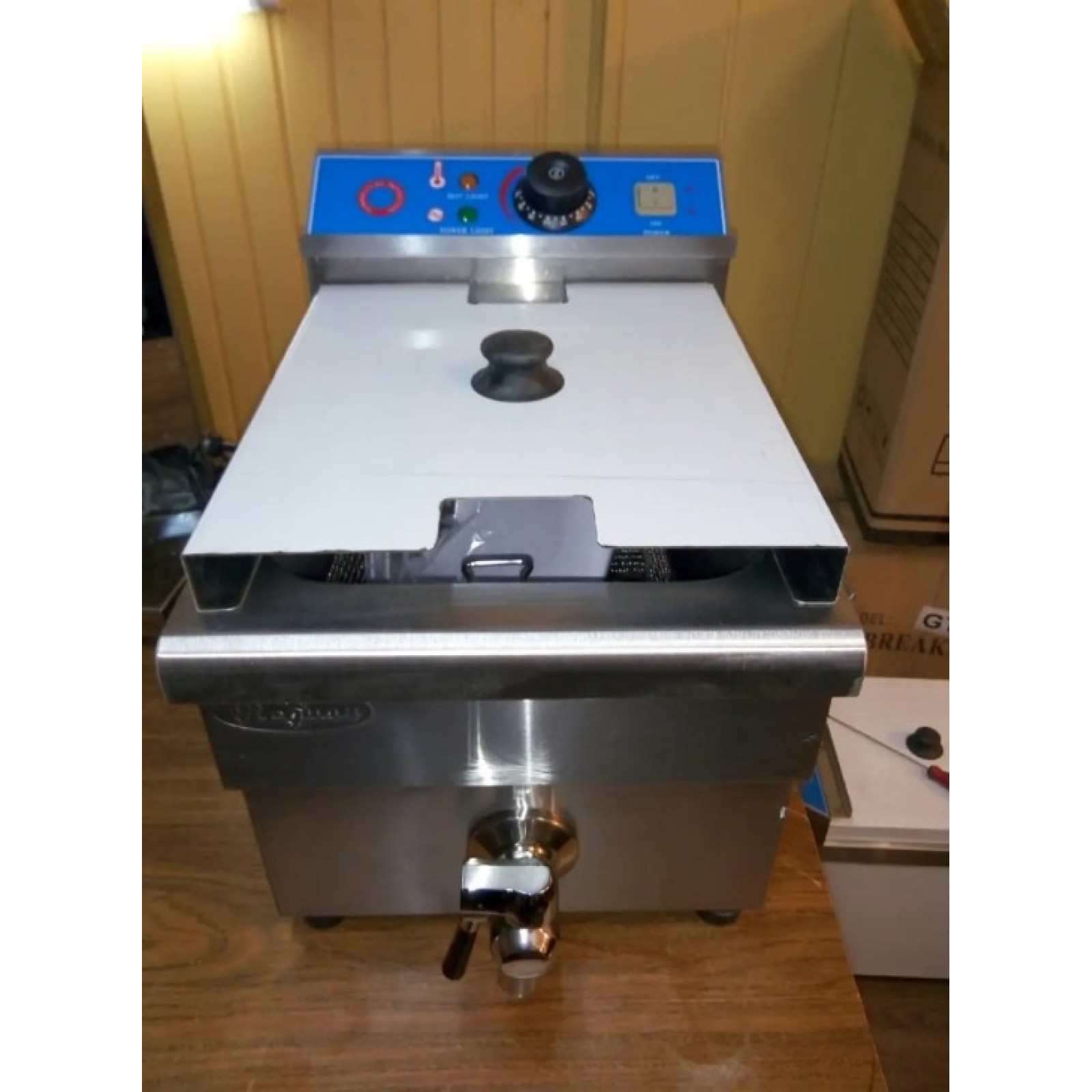 Фритюрниця електрична Vektor DF 12