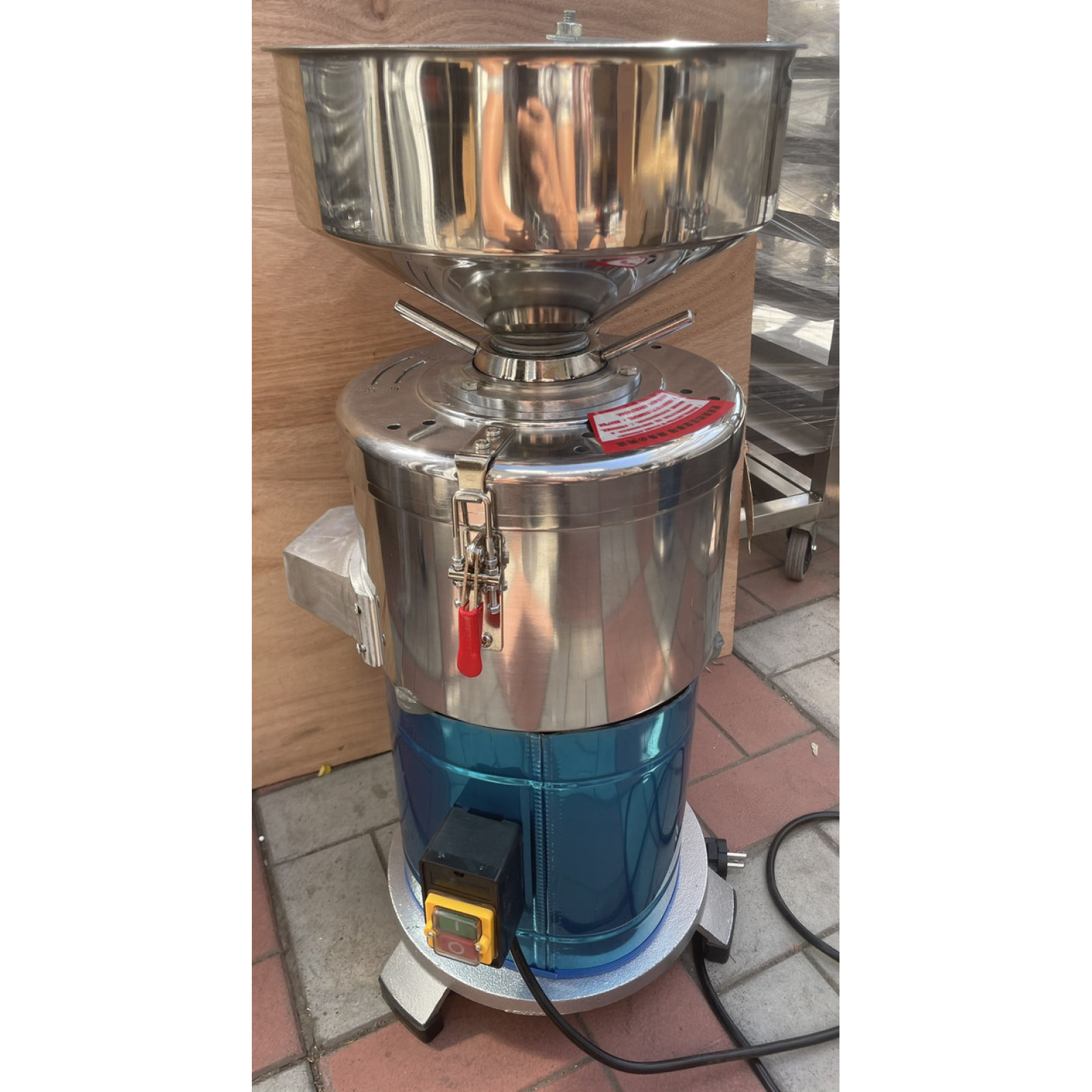 Коллоидная мельница Veкtor-160R  (каменные жернова) для производства ореховых паст (35кг/час) - 6