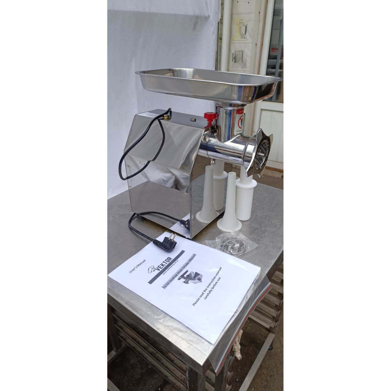 М'ясорубка промислова Vektor-BL-3-12 150 кг/година 1100W (реверс)