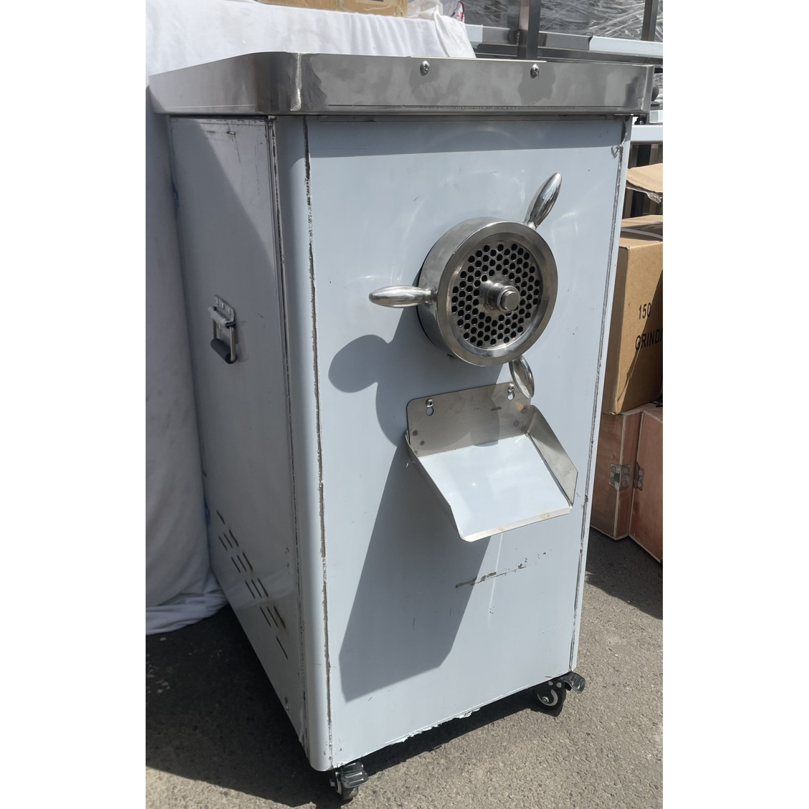 Мясорубка промышленная Vektor XH-S42 напольная 4Kw