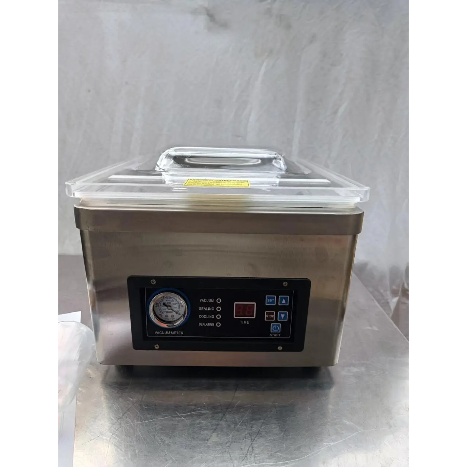 Вакуумный упаковщик Vektor DZ-260D