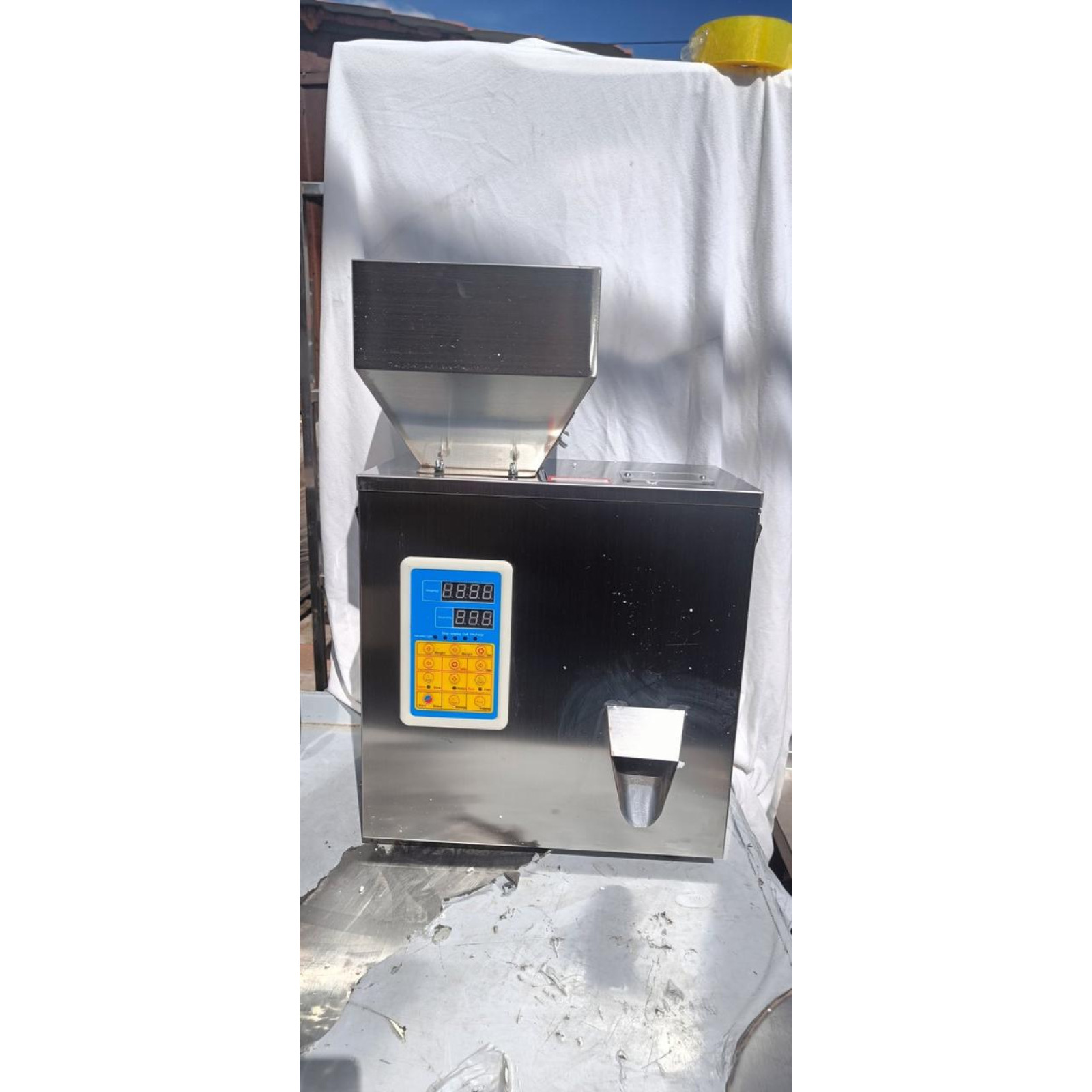 Дозатор весовой Vektor XKW-200 (для сыпучих продуктов) до 200 г