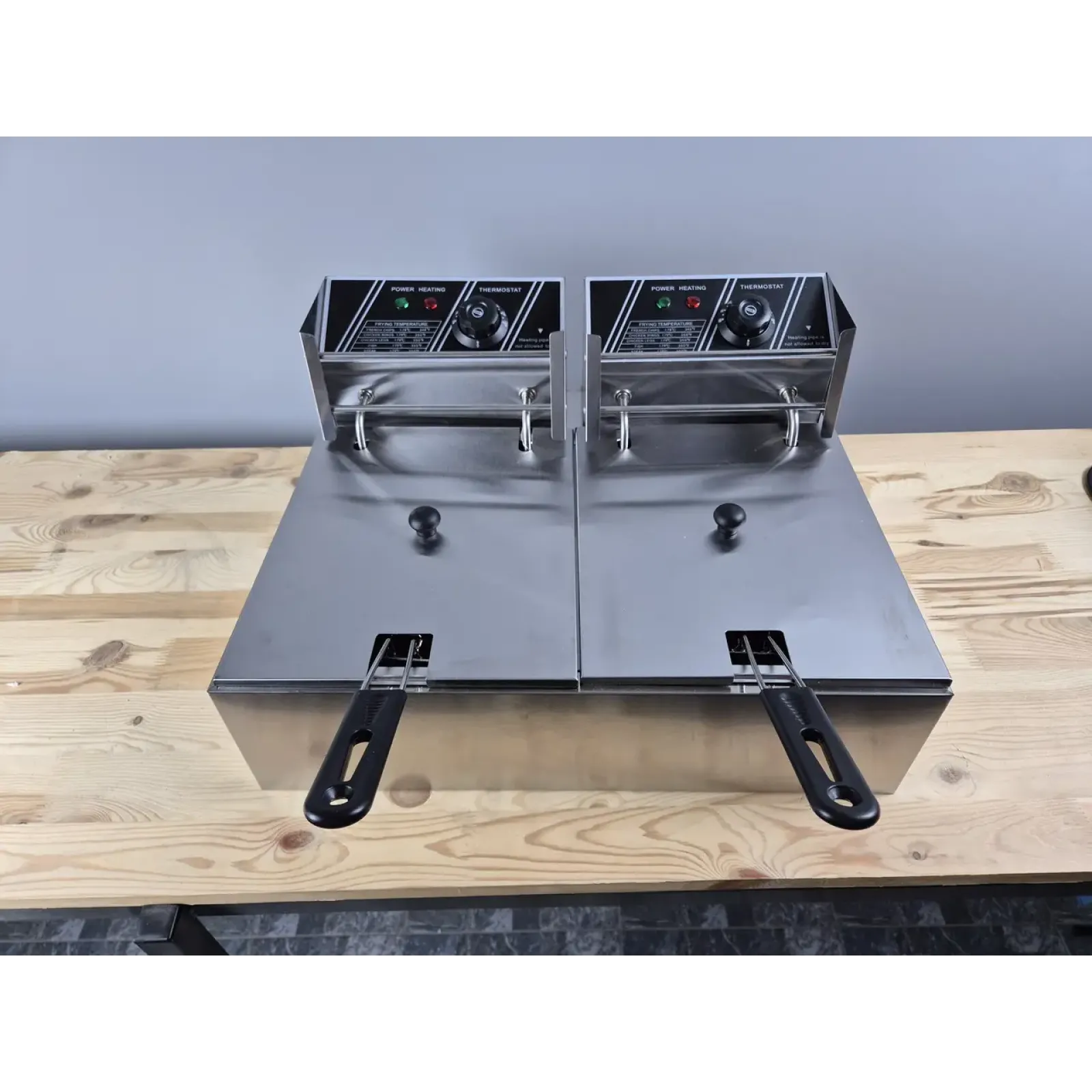 Фритюрница   двойная электрическая профессиональная Vektor-SZ82 (6+6л)