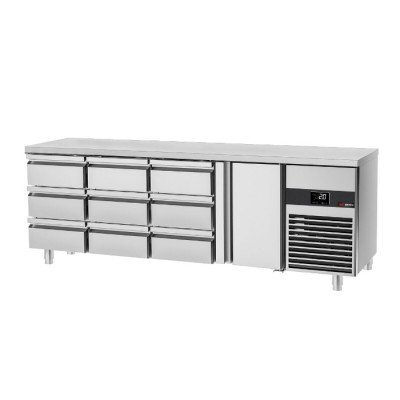 Холодильний стіл GGM Gastro KTF227ND-EF#1T#9S