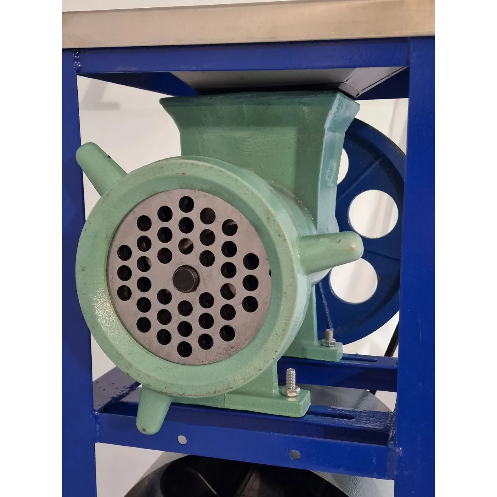 М'ясорубка для кісток ZUVER 42 Grinder Bones 2200W - 4