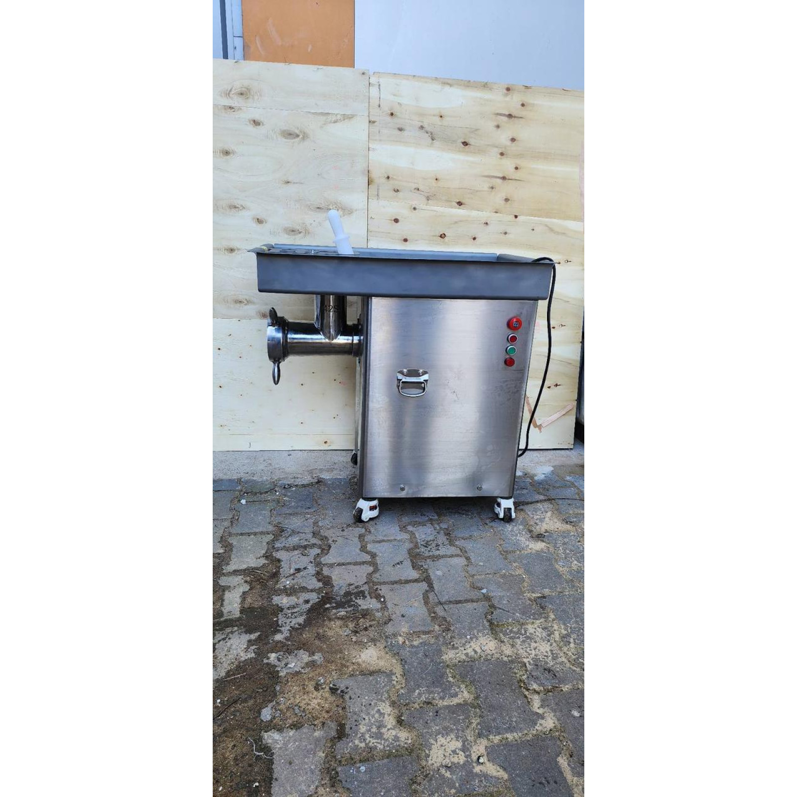 М'ясорубка промислова Vektor DJ-42 4000W, 800 кг/год - 1