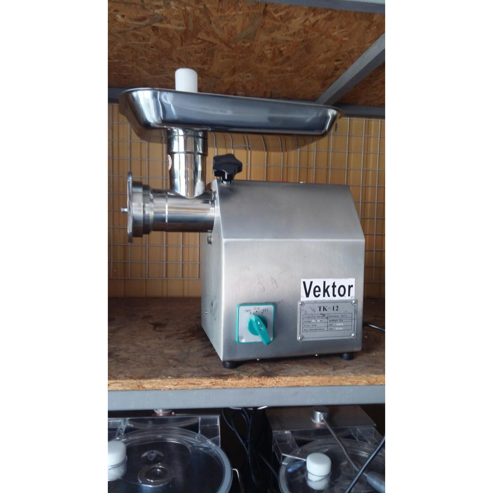 М'ясорубка промислова Vektor-TK12 150 кг/год (Реверс)