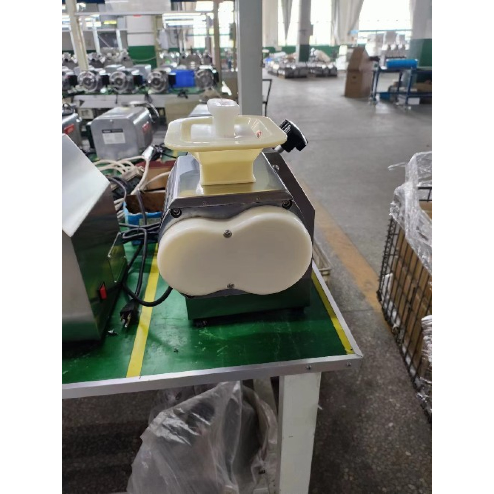 М'ясорубка – слайсер ZUVER 12 Meat Grinder Slicer 850W - 1