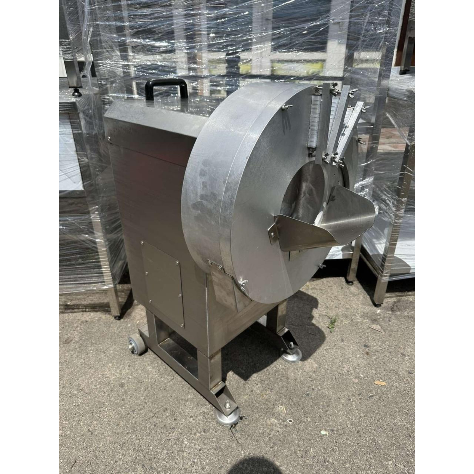 Овощерезка Машина для нарезки моркови по корейски Vektor MK 500