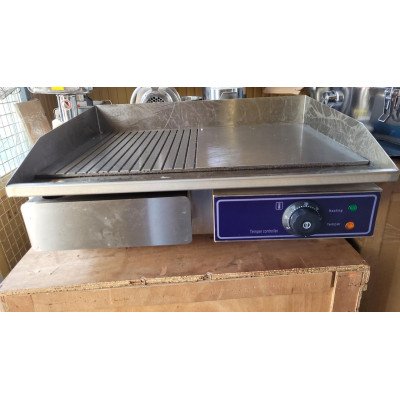 Поверхность жарочная Vektor E818-2 (550см)
