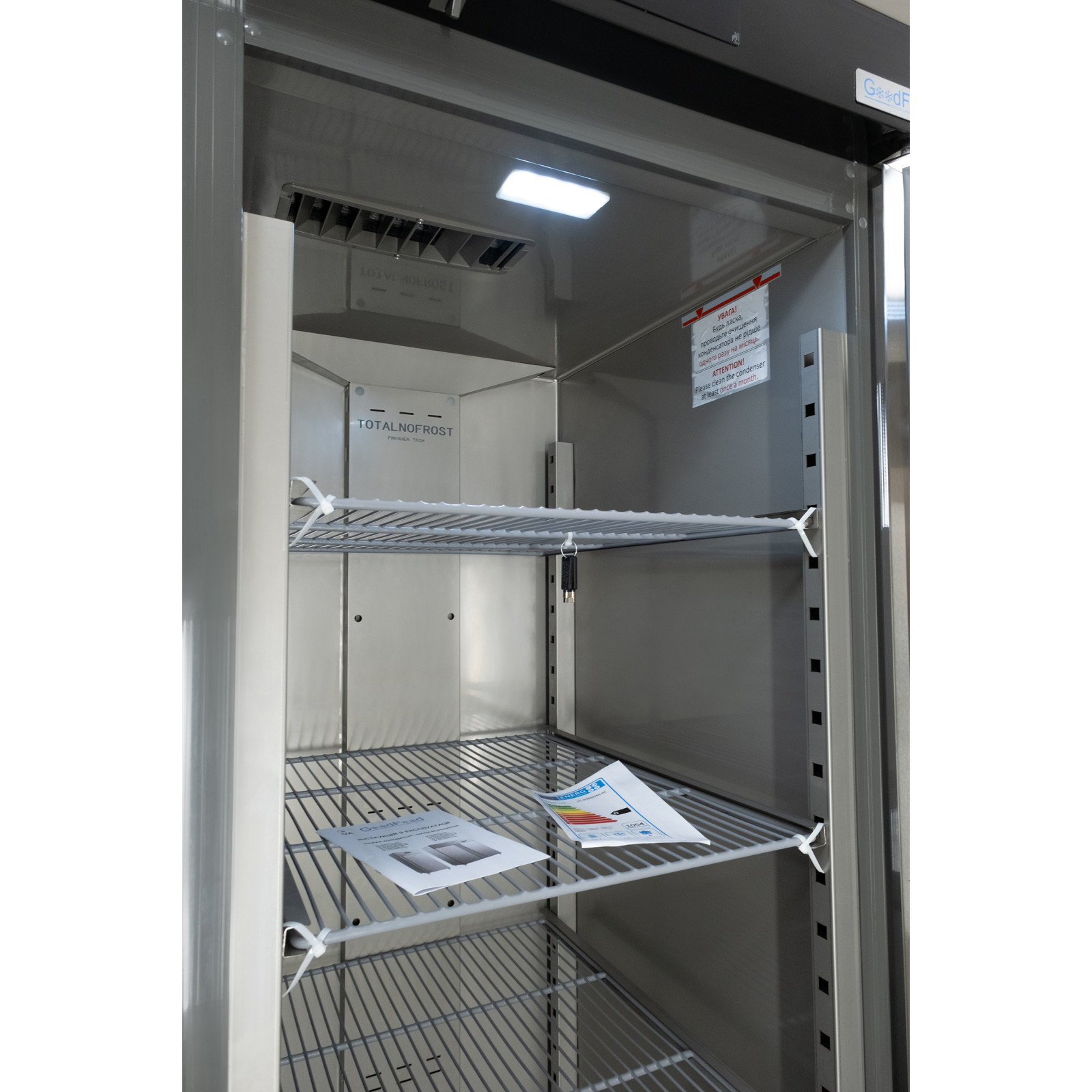 Шафа холодильна дводверна GoodFood GF-GN1200TNS-HC - 3