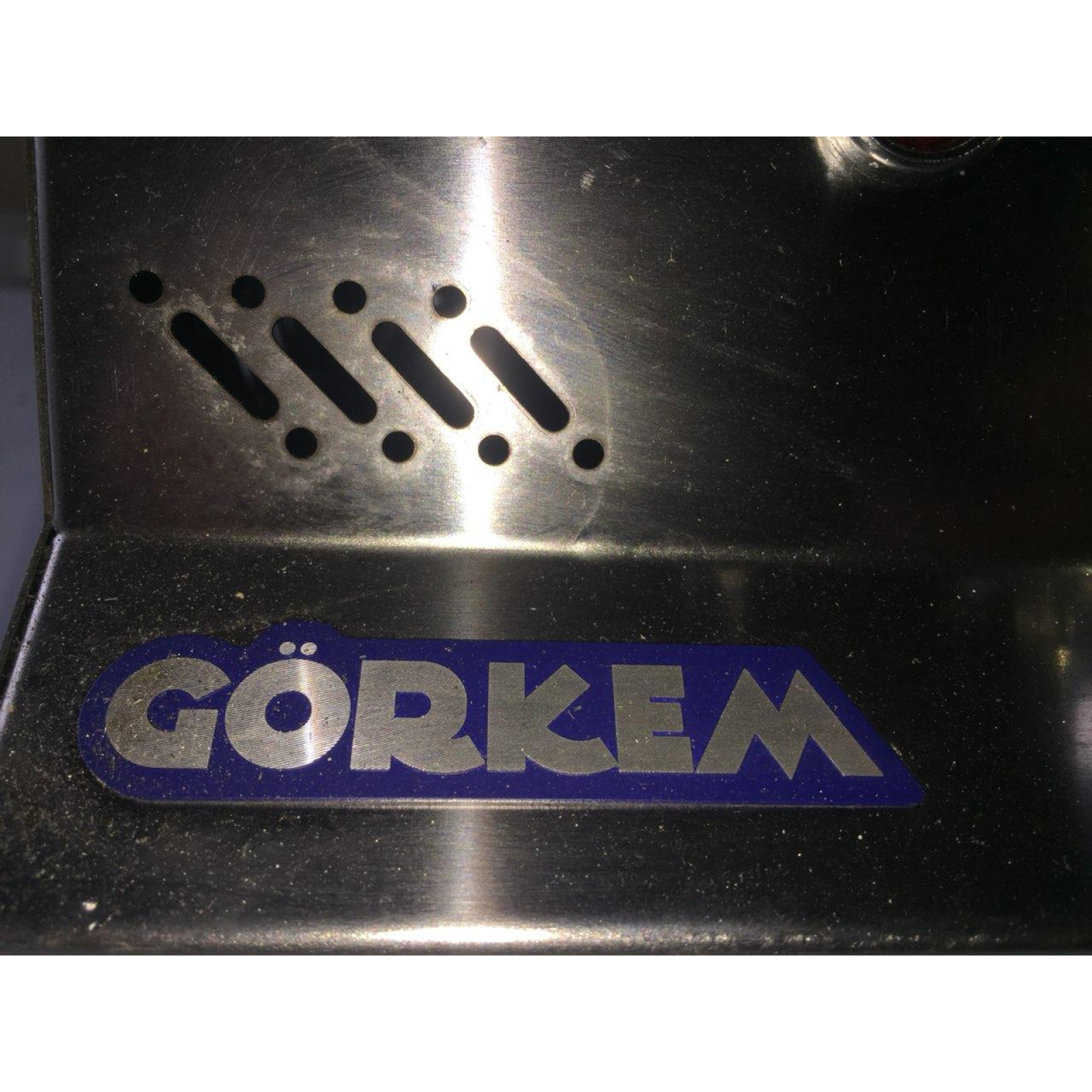 Görkem. Жарочна електрична поверхня рифлена чугун  30 см - 3