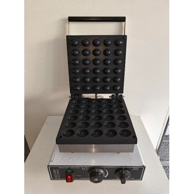 Вафельниця EWT INOX WB30N