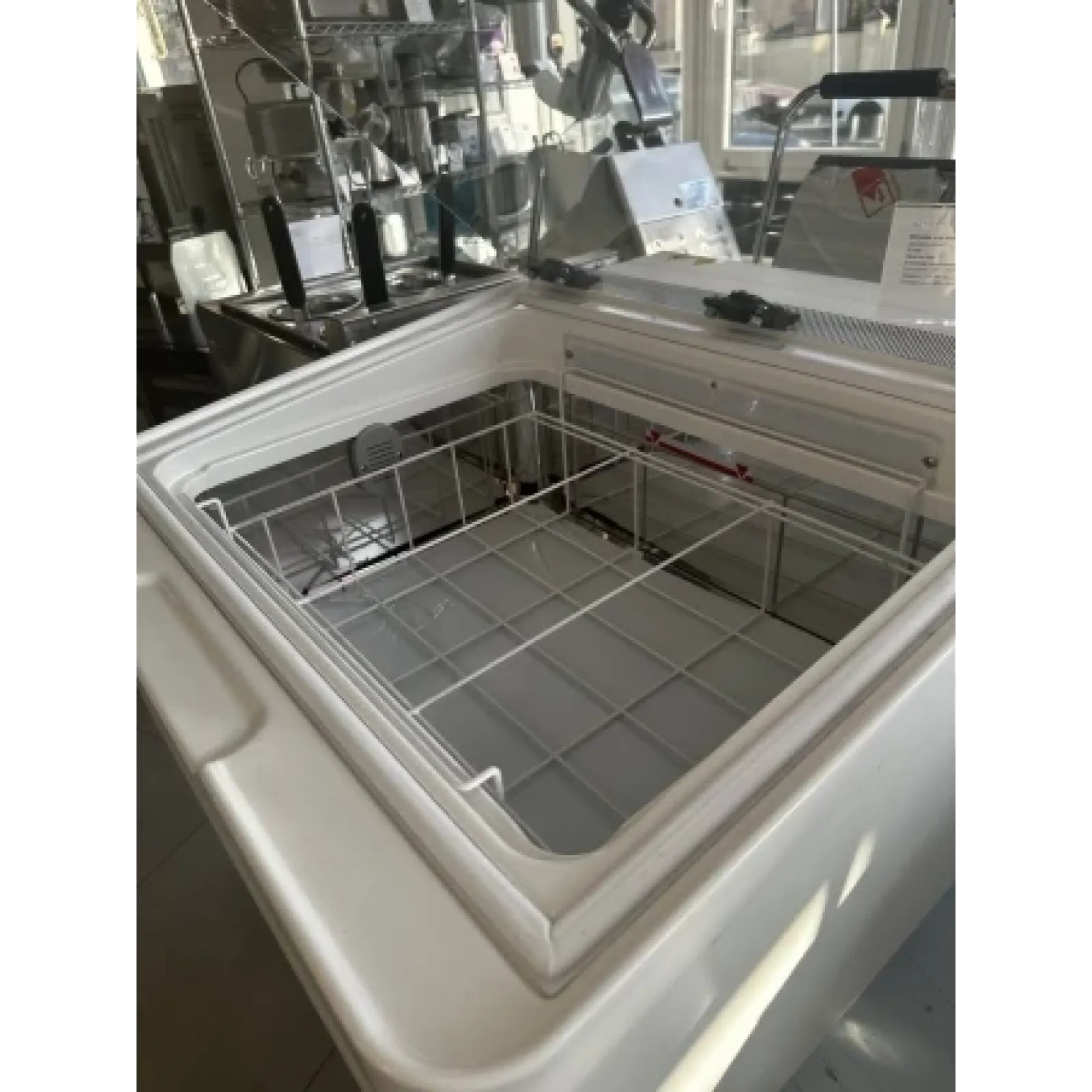 Вітрина для морозова настільна - 3 x 5 л GGM GASTRO VIRTUS (BGC0063) - 1